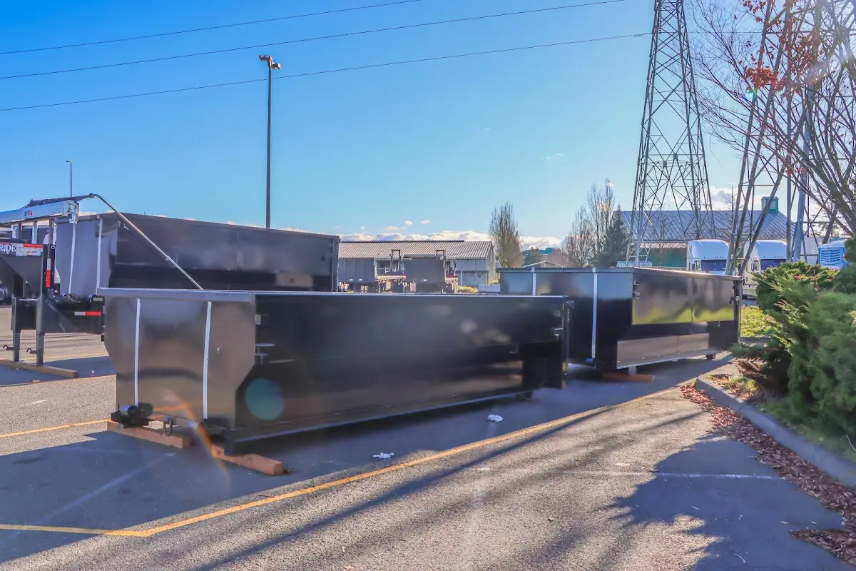 Professional dumpster rental and junk removal service in Fontana